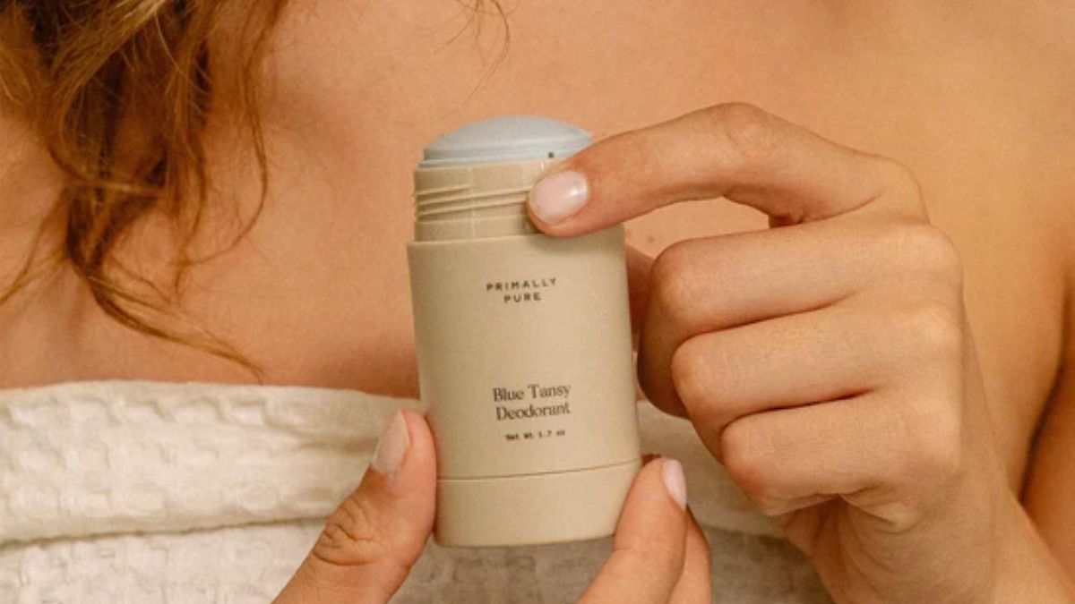 Why Primally Pure Blue Tansy Deodorant Appeals to Ingredient-Conscious Users